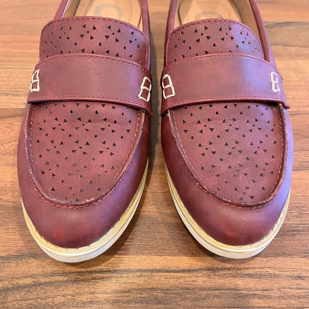 Journee Collection Women's Loafers Shoes Size 9 Burgundy Fall Buttermom - Picture 3 of 7